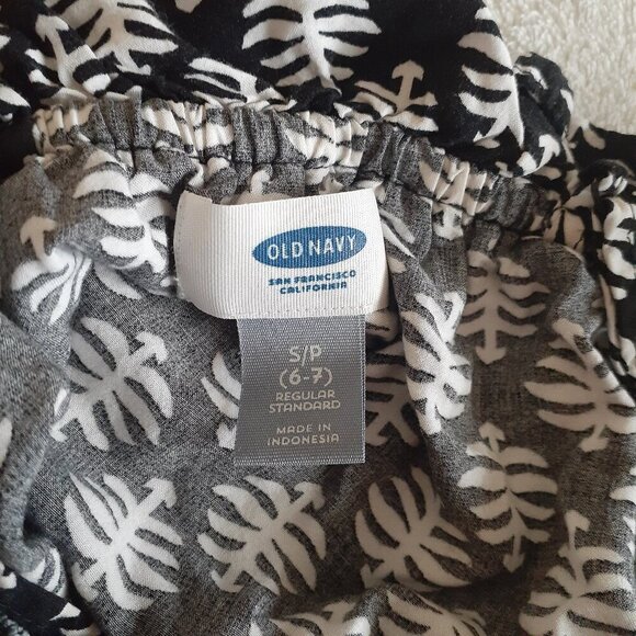 5 Piece Bundle of Girl's Size Small 6-7 Summer Tops - Picture 7 of 16